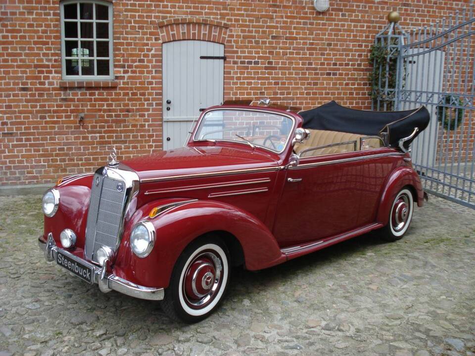 Mercedes-Benz 220 Cabriolet B (W 187) 1951