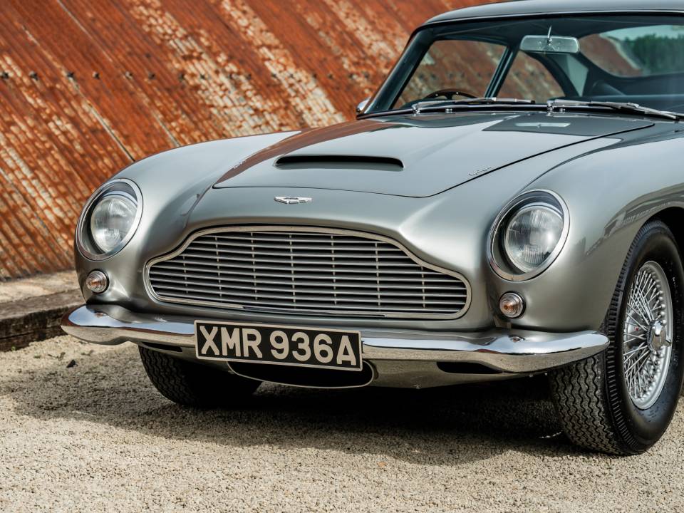 Image 12/43 of Aston Martin DB 5 (1963)