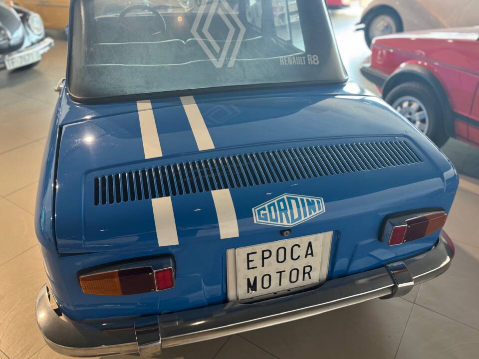 Bild 10/25 von Renault R 8 Major 1100 (1973)