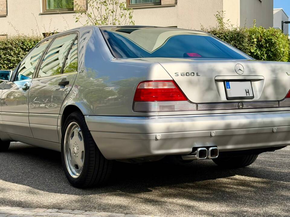 Bild 11/46 von Mercedes-Benz S 600 lang (1996)