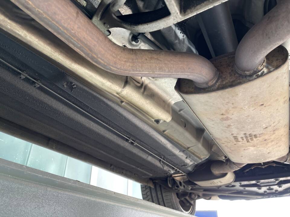 Afbeelding 21/49 van Jaguar XK8 4.2 (2004)