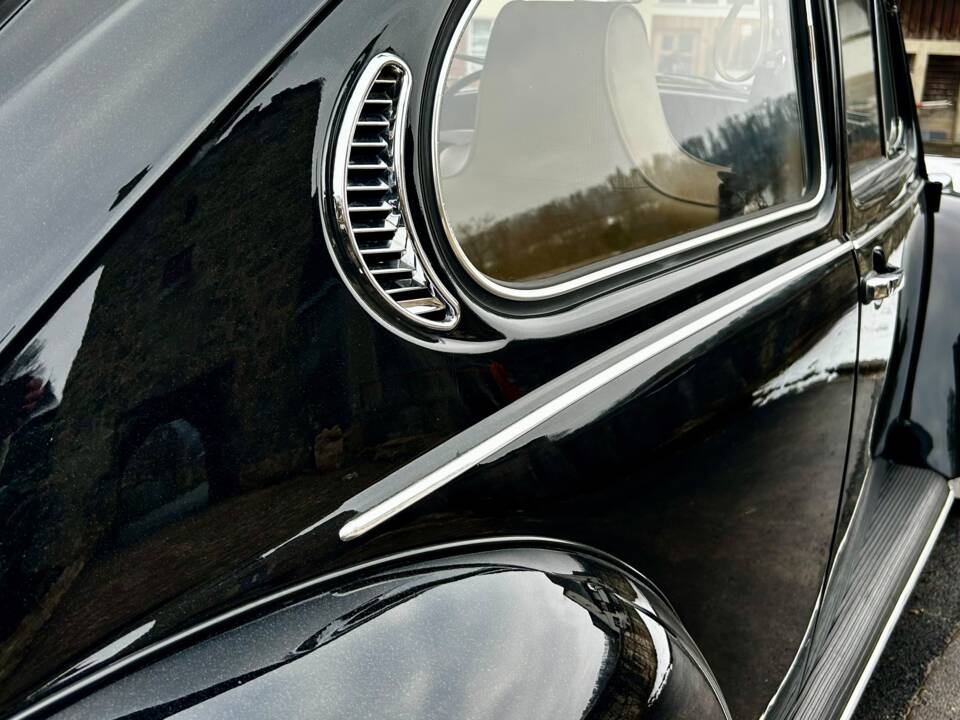 Image 7/14 of Volkswagen Käfer 1300 (1971)