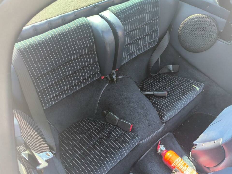 Bild 19/40 von Porsche 911 Carrera 3.2 (WTL) (1986)