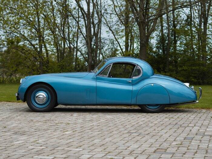 Immagine 3/7 di Jaguar XK 120 FHC (1951)