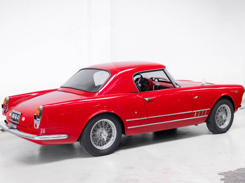 Image 5/39 of Alfa Romeo 2000 Spider (1960)