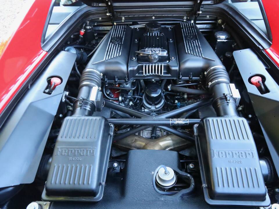 Image 42/50 de Ferrari F 355 Berlinetta (1996)