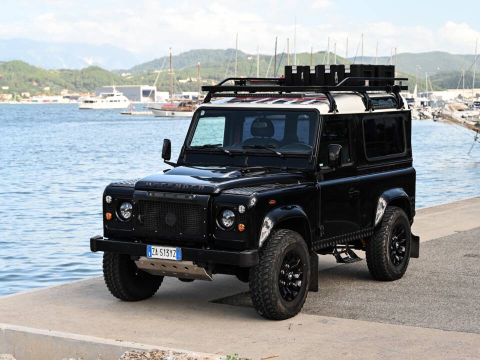 Image 3/70 of Land Rover Defender 90 TD4 (2007)