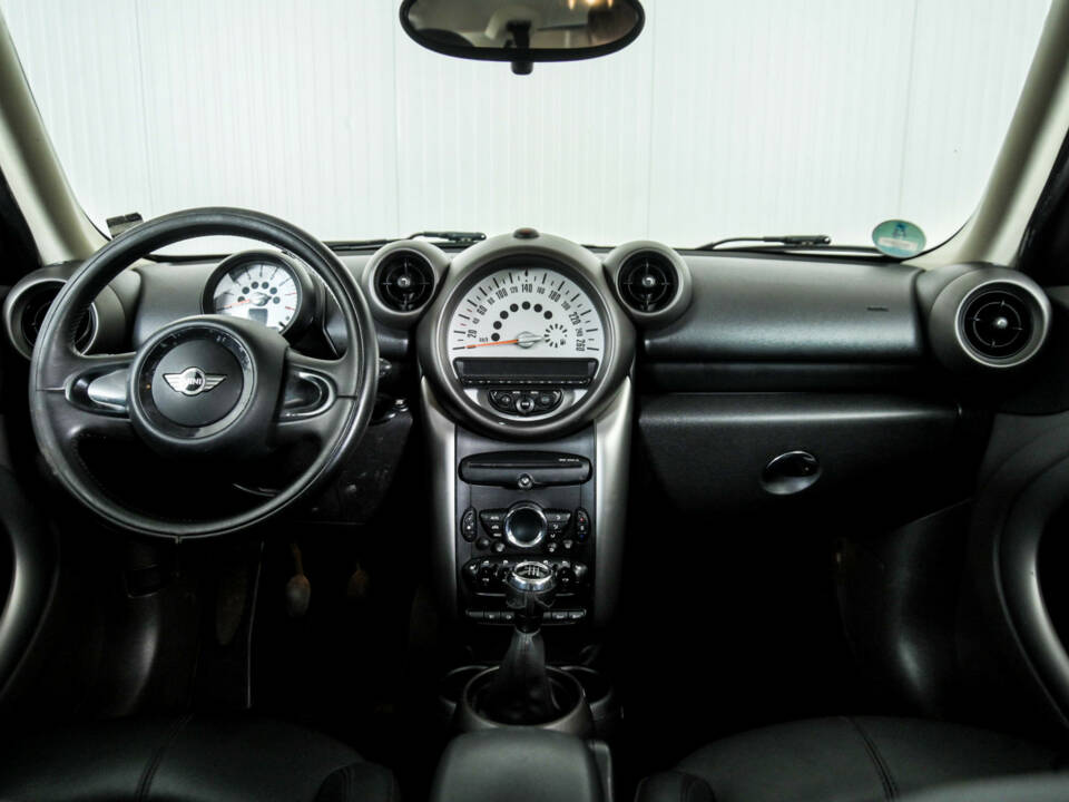 Immagine 22/49 di Mini Cooper Countryman (2010)