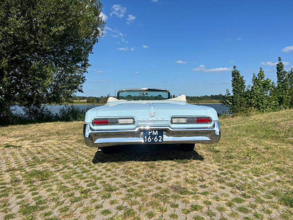 Bild 5/8 von Buick Invicta Wildcat (1962)