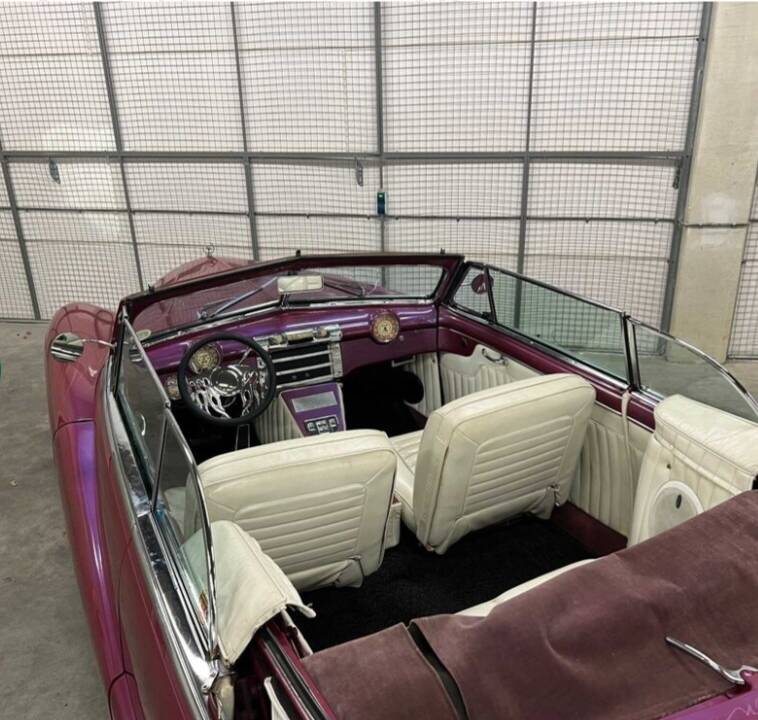 Bild 65/89 von Buick 50 Super Convertible (1947)