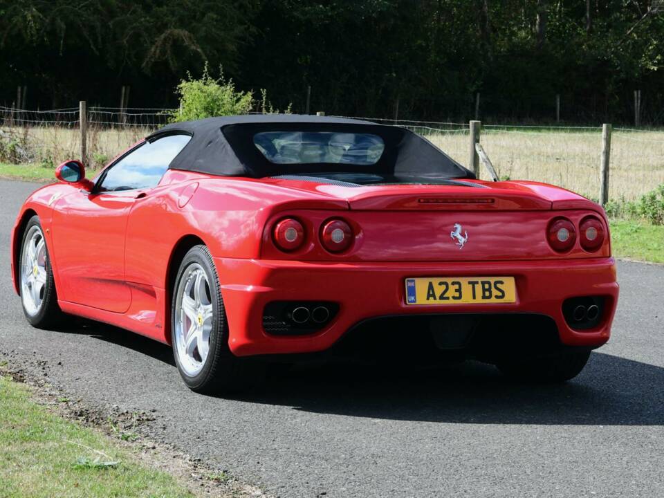 Imagen 23/50 de Ferrari 360 Spider (2003)