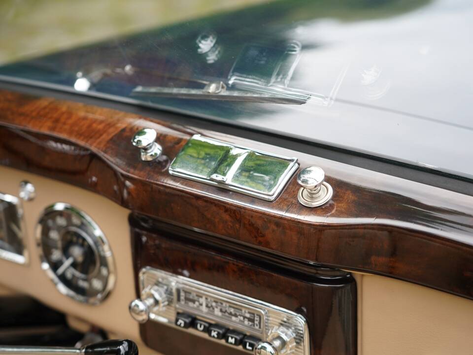 Image 6/22 de Mercedes-Benz 220 Cabriolet A (1953)