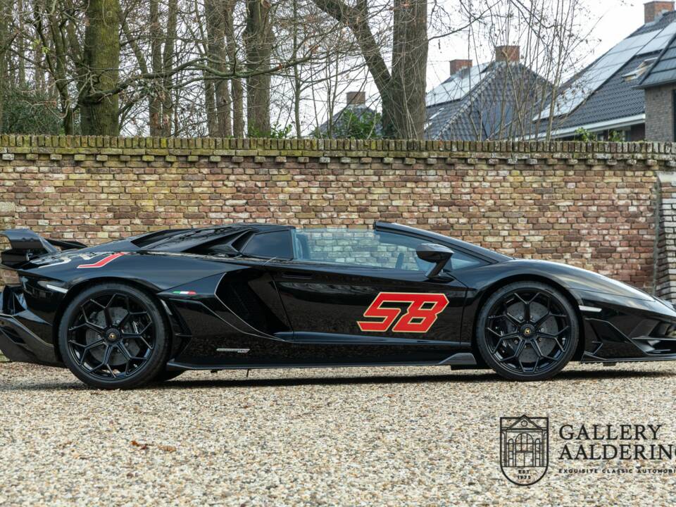 Afbeelding 25/50 van Lamborghini Aventador LP 770-4 SVJ Roadster (2020)
