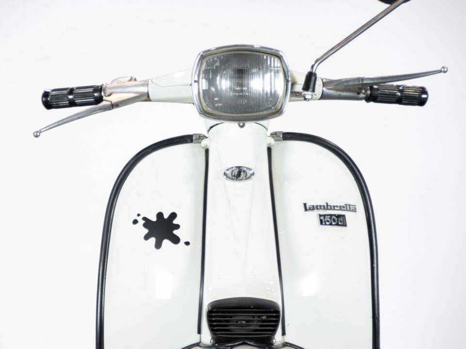 Bild 33/45 von Innocenti Lambretta 150 DL (1970)