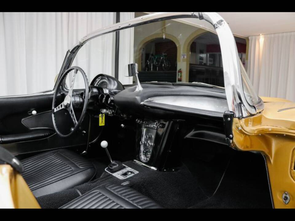 Image 31/100 of Chevrolet Corvette (1958)
