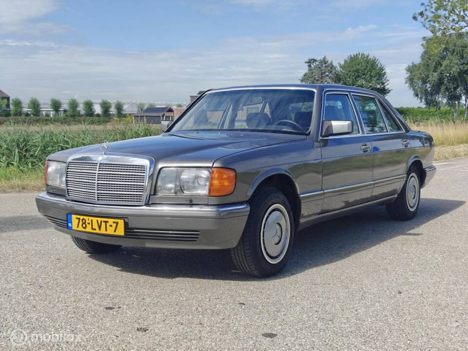 Bild 3/39 von Mercedes-Benz 420 SEL (1986)