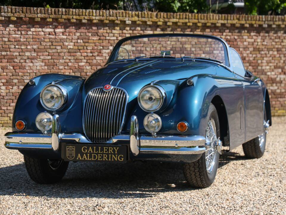 Image 17/50 of Jaguar XK 150 3.4 S OTS (1958)