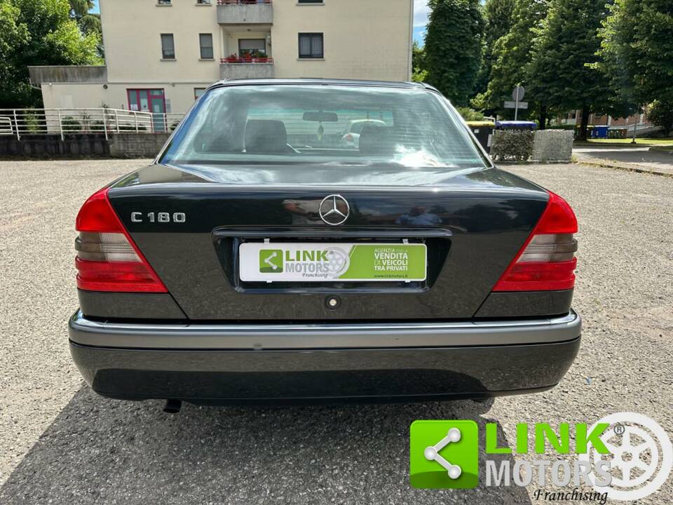 Immagine 5/10 di Mercedes-Benz C 180 (1994)