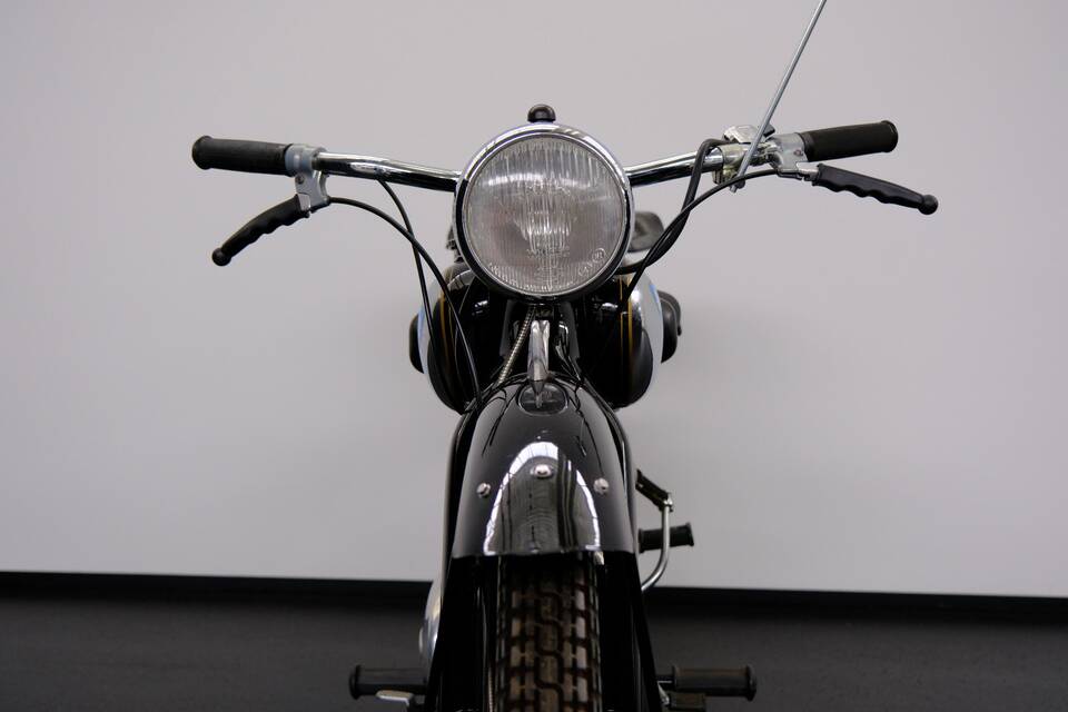 Image 29/85 de NSU Fox 101 OSB Viertakt (1953)