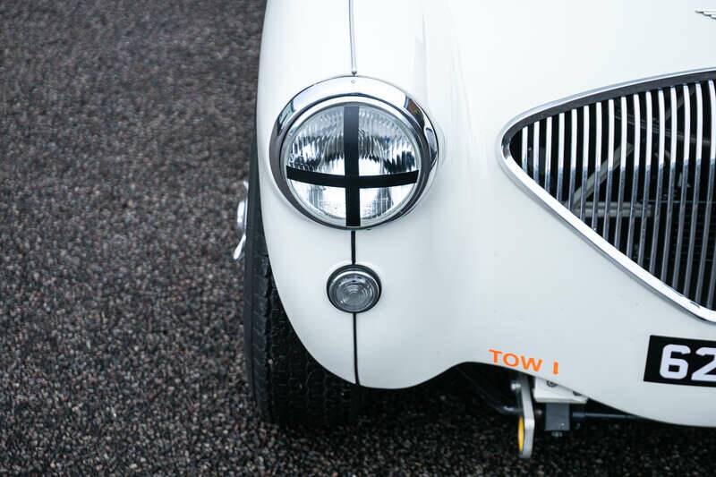 Image 20/41 of Austin-Healey 100/4M (BN2) (1955)