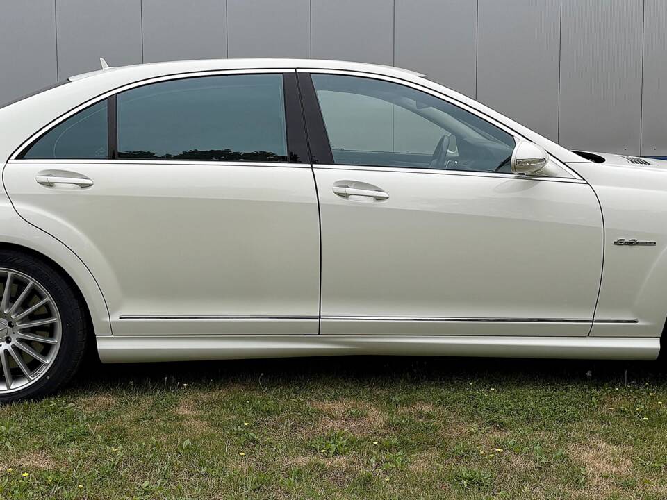 Bild 4/29 von Mercedes-Benz S 63 AMG (2007)