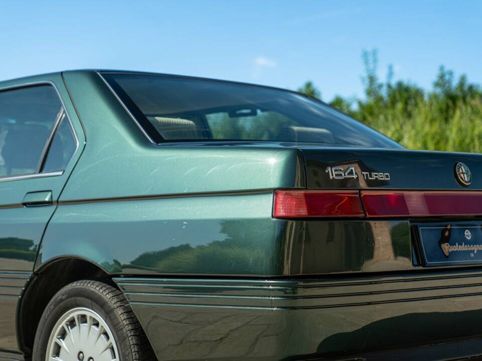 Image 22/50 of Alfa Romeo 164 2.0i V6 Turbo (1992)