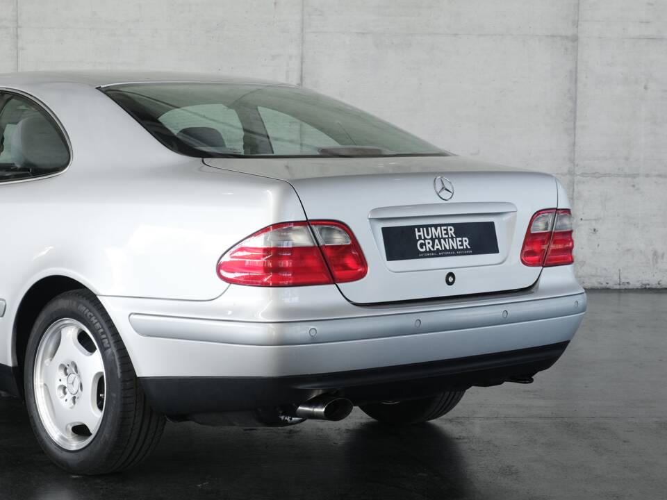 Bild 15/50 von Mercedes-Benz CLK 230 Kompressor (1999)