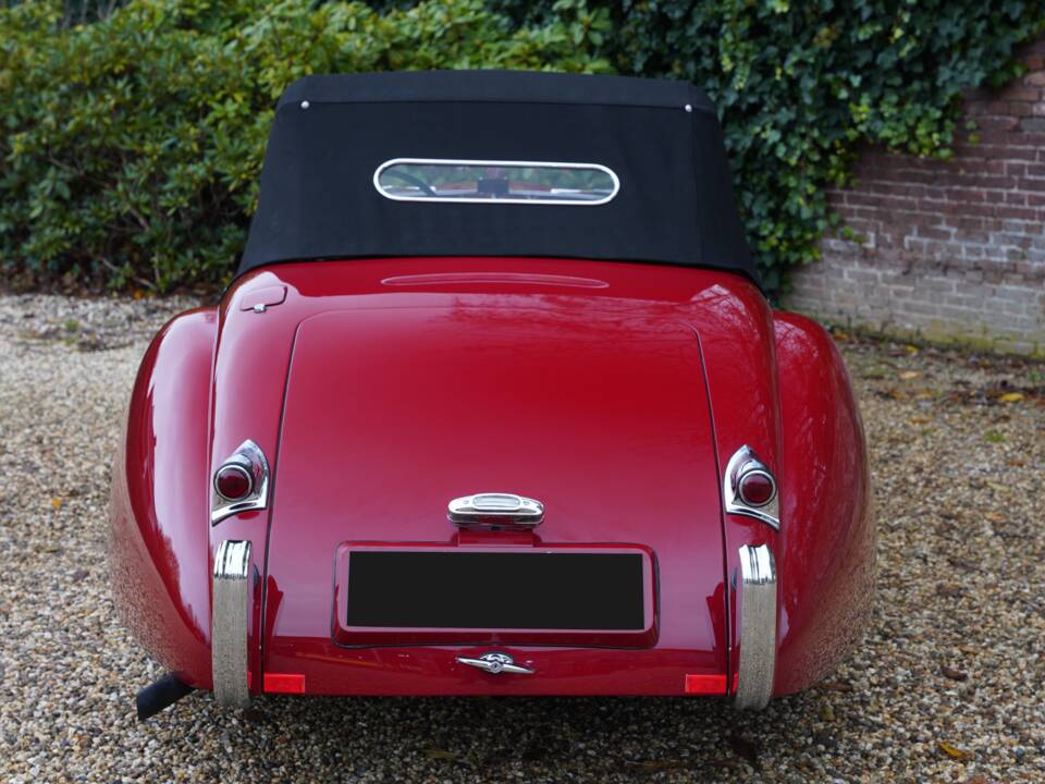 Image 6/50 of Jaguar XK 120 OTS (Alloy) (1949)