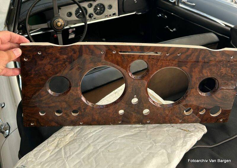 Imagen 11/13 de Jaguar XK 150 3.8 SE DHC (1960)