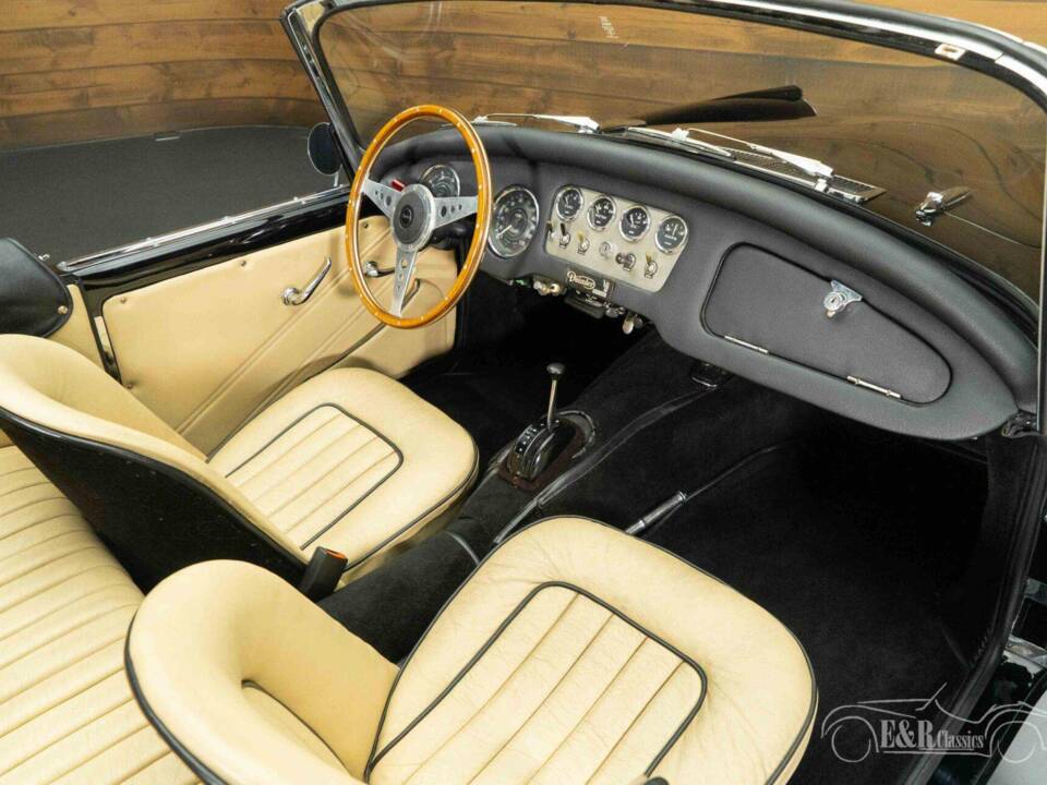Bild 10/19 von Daimler SP 250 (1961)