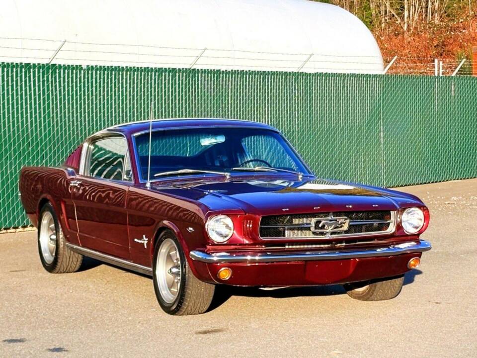 Immagine 2/50 di Ford Mustang 289 (1965)