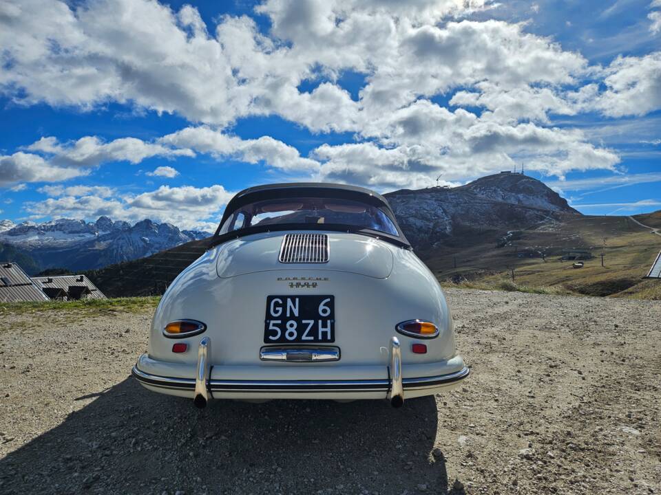 Immagine 4/26 di Porsche 356 A 1600 S Convertible D (1958)