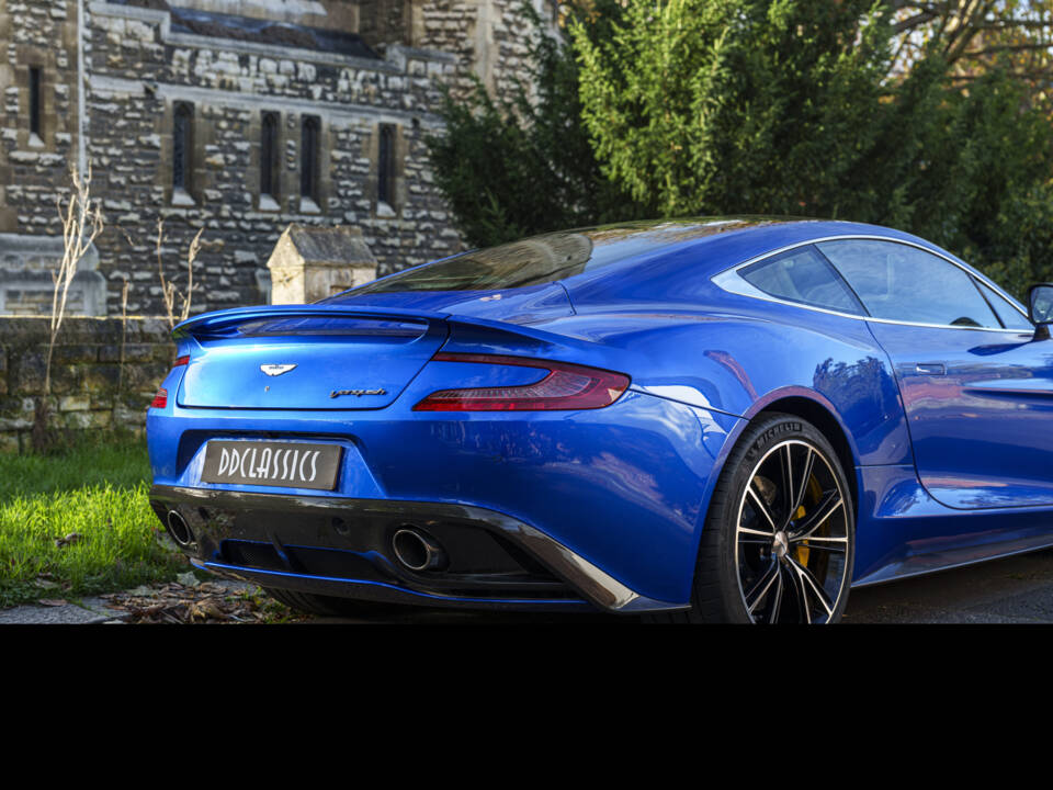 Imagen 14/30 de Aston Martin Vanquish (2013)