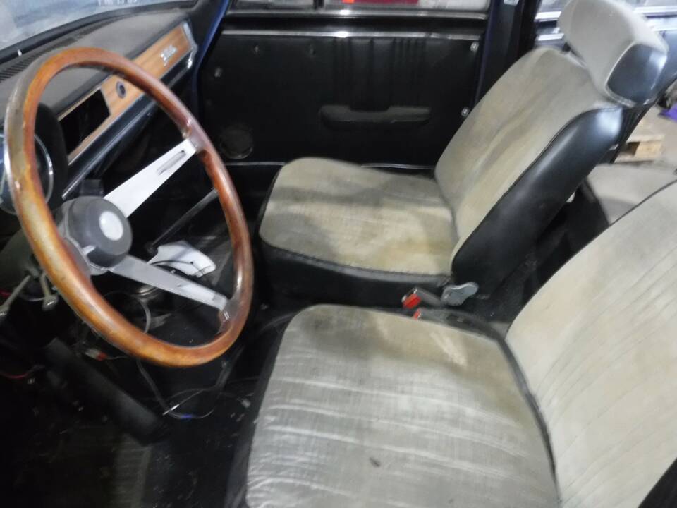 Image 14/39 of Alfa Romeo Giulia Nuova Super 1600 (1977)