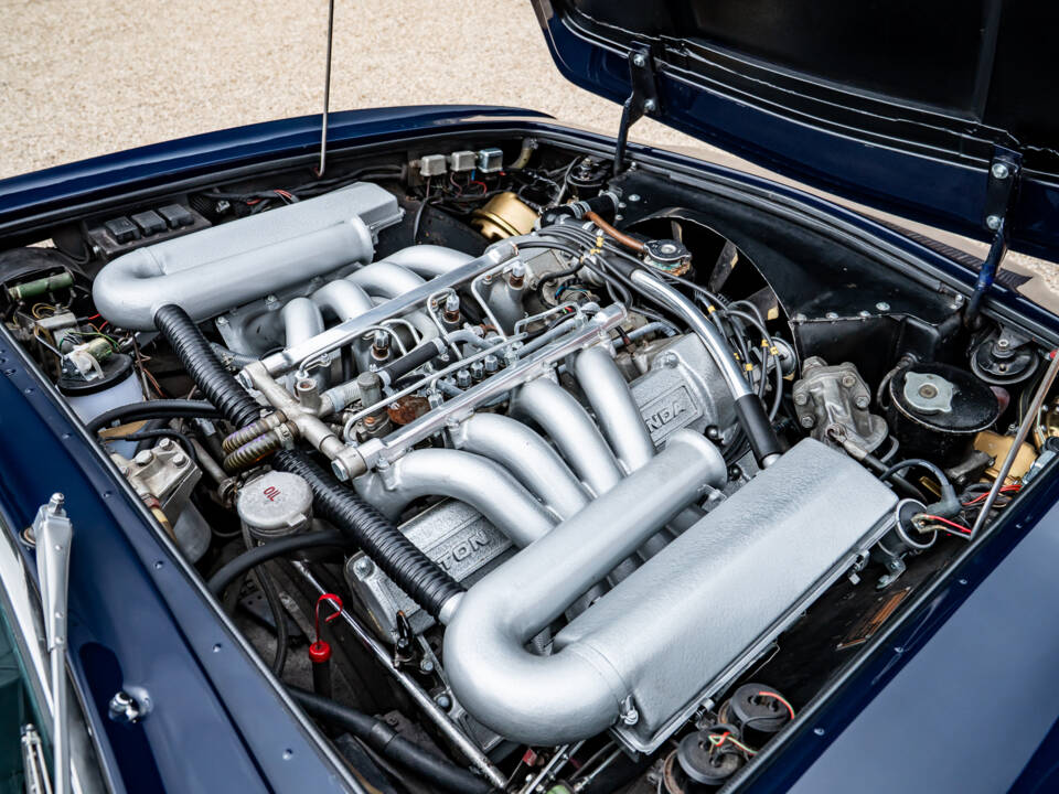 Bild 31/36 von Aston Martin DBS V8 (1971)