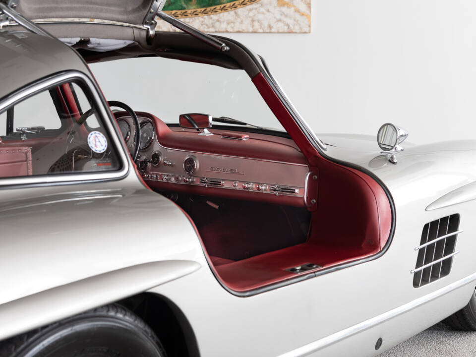 Image 32/48 de Mercedes-Benz 300 SL &quot;Papillon&quot; (1956)