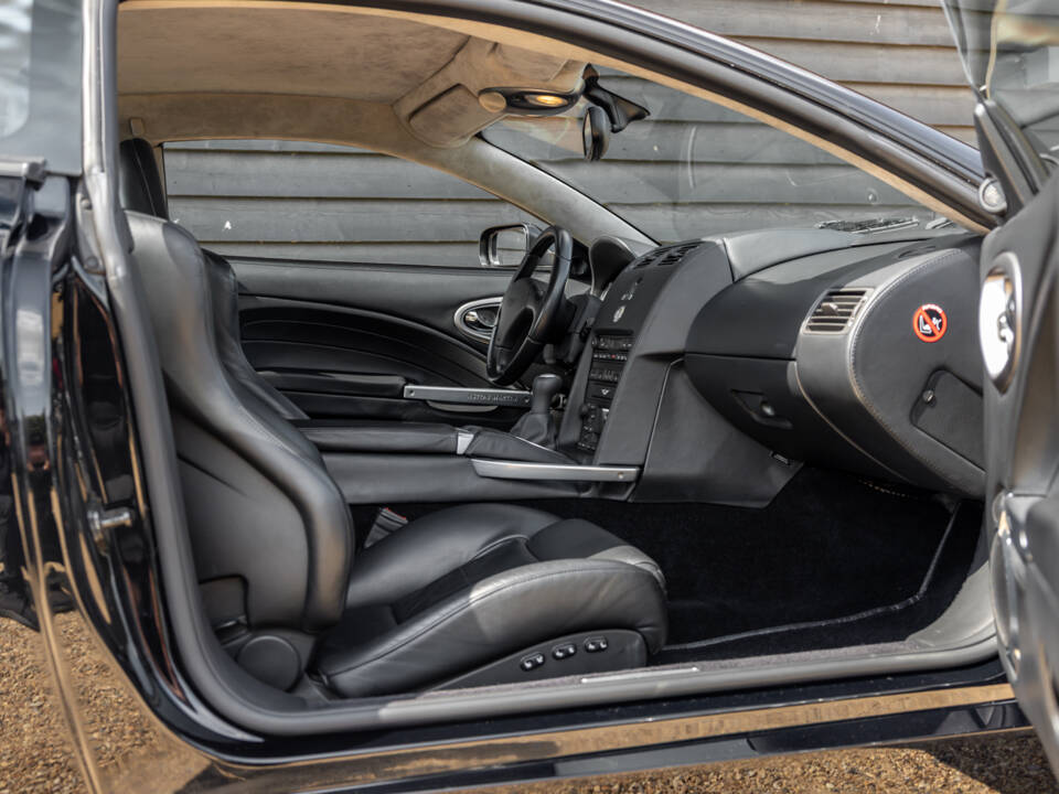 Image 36/56 of Aston Martin V12 Vanquish S (2005)