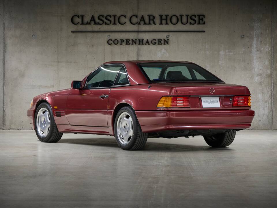 Bild 16/99 von Mercedes-Benz SL 320 (1995)