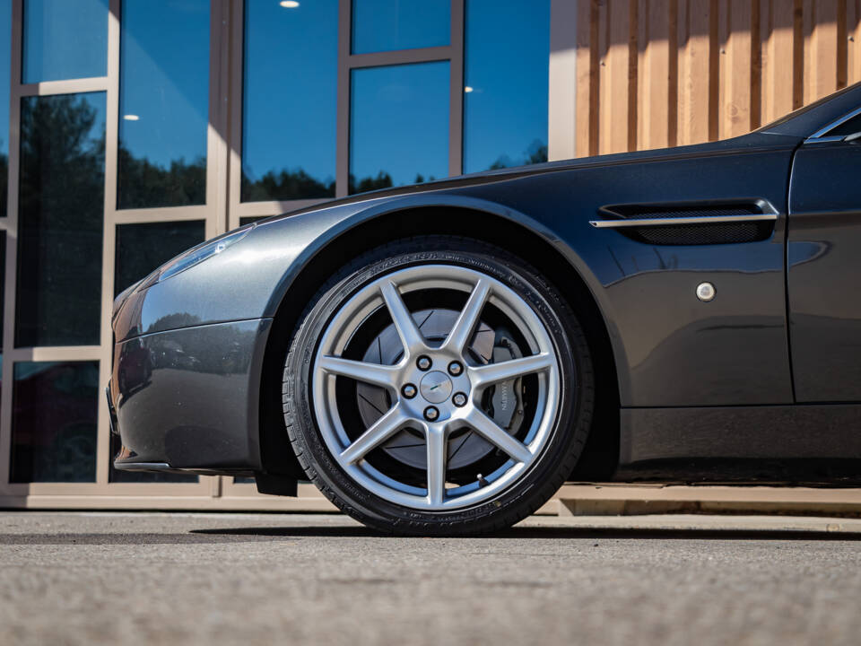 Imagen 5/29 de Aston Martin V8 Vantage (2007)