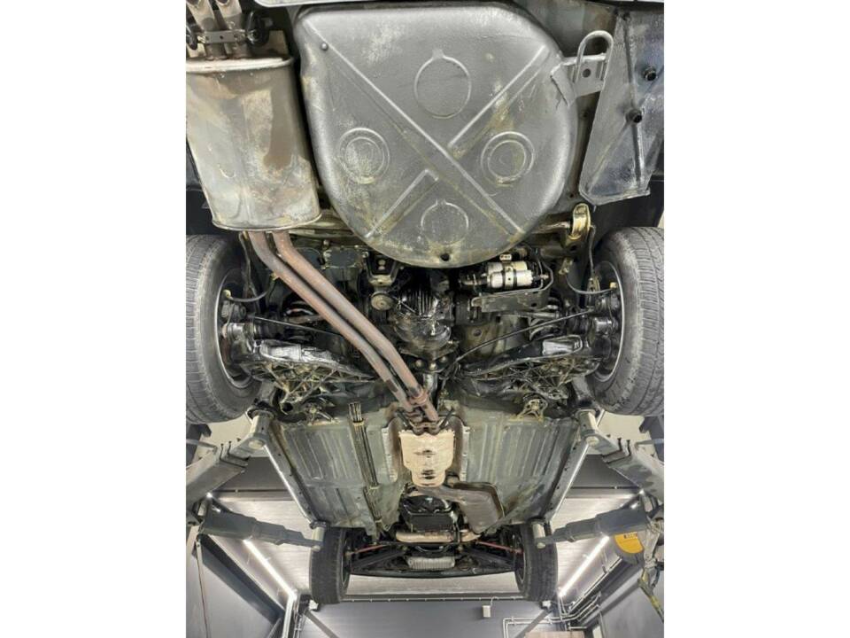 Image 25/36 de Mercedes-Benz 560 SL (1988)