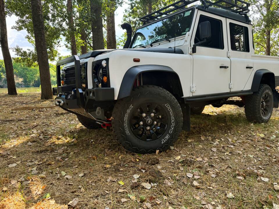 Image 1/6 de Land Rover Defender 110 (2005)