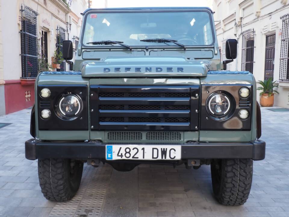 Image 17/17 de Land Rover Defender 90 Heritage (2006)