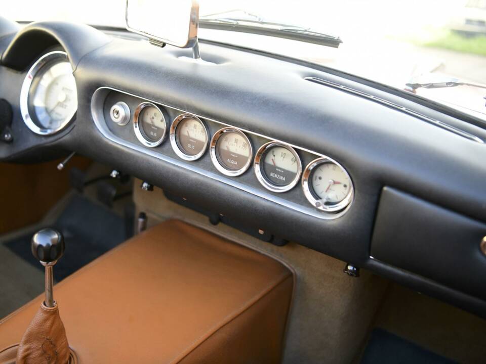 Bild 29/50 von Ferrari 250 GTE (1962)