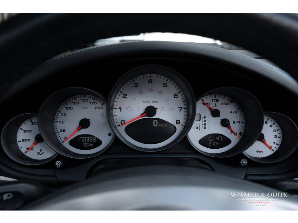 Image 21/27 of Porsche 911 Carrera S (2011)