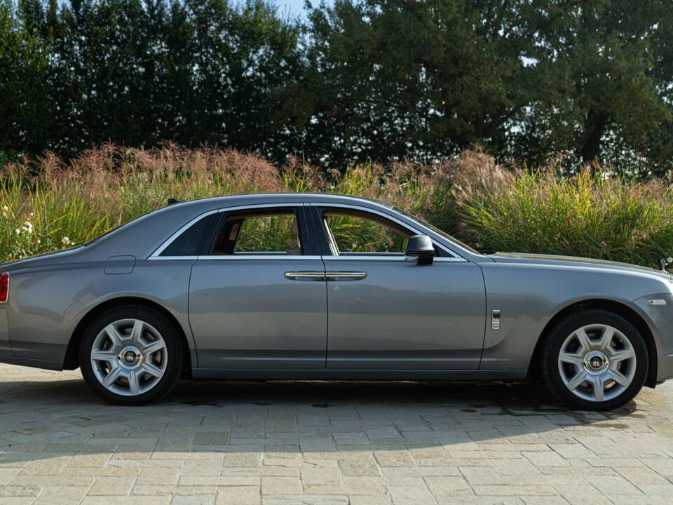 Bild 14/50 von Rolls-Royce Ghost (2013)