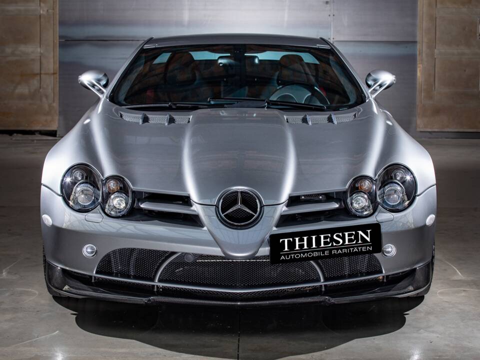 Image 3/25 of Mercedes-Benz SLR McLaren 722 (2006)