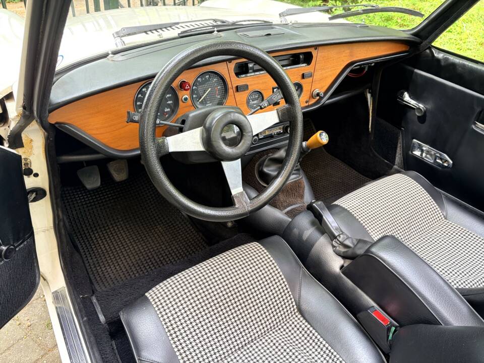 Bild 3/22 von Triumph Spitfire 1500 (1977)