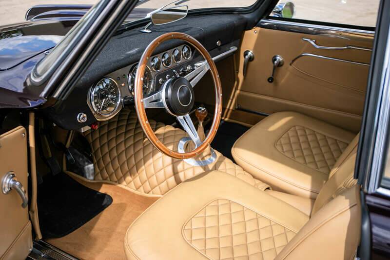 Image 2/31 of Triumph Italia 2000 (1960)