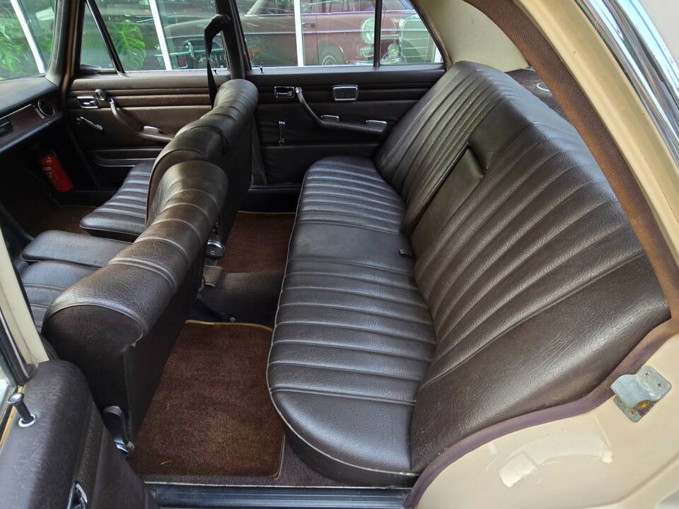 Image 10/21 de Mercedes-Benz 250 (1969)