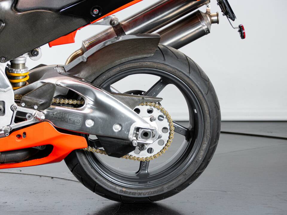 Bild 20/50 von Aprilia RSV 1000 V60 (1999)
